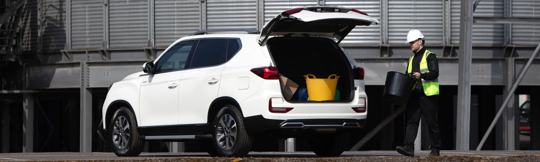 Kgm Rexton Commercial
