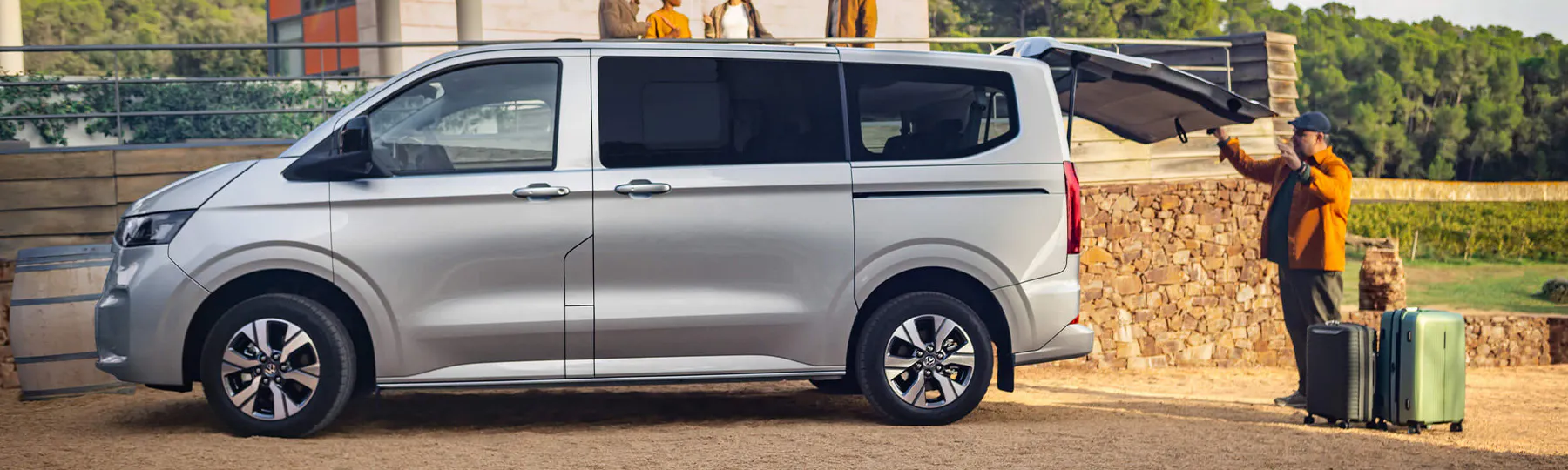 Volkswagen e-Transporter Shuttle