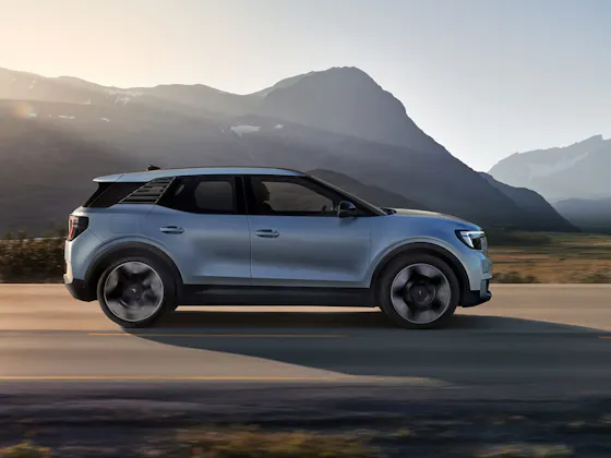 Explorer 77kWh Extended Range Premium 210kW RWD Auto